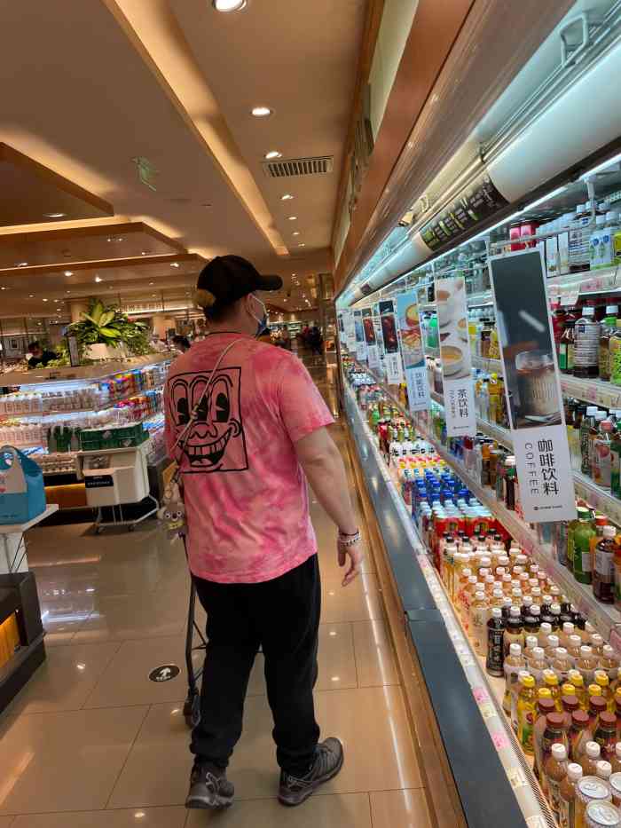 远大购物中心(南岗店)-"#我为vip代言# @4 位于南岗果戈里.