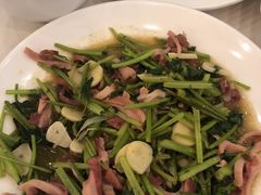 -九花山烤鸭店
