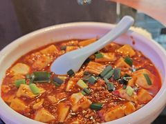 -川流不息·地道川菜·小龙虾(新松江路店)