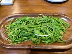 -隔壁老王·家常云南菜(皇冠店)