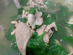 -标记美食新鲜猪杂(兴南大道店)