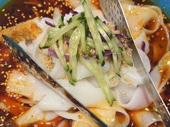 胡氏米皮-胡氏大盘鸡新疆菜(谈固店)