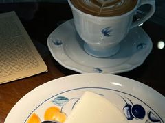 -théATRE 茶聚场(王府中環店)