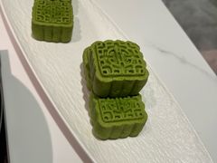 -滩外滩·本帮江浙菜(新天地店)