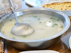 -雪湖煜辰鱼头老店(雪野湖店)