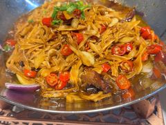 -三湘四水正宗湘菜(君峰路店)