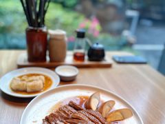 狮头鹅拼盘-荣家黄鱼面(南京西路店)