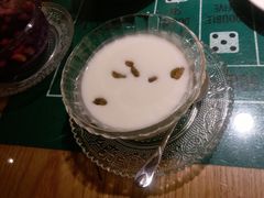 老酸奶-粤港湾砂锅粥·宵夜(宝龙店)