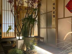 -梅间堂茶馆(绿地缤纷城店)