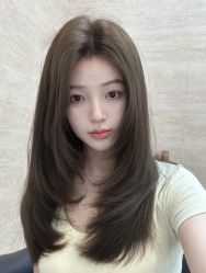 -镁连社·美联社