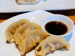 -必胜客(滨江店)