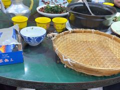 -三锅莊·牦牛肉火锅·香格里拉特色藏餐宴请餐厅(菱角塘路店)