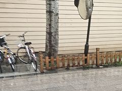 -粤凤佬