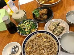 牛肉刀削面-侯哥面馆(瑞景店)