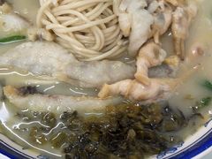 -明呈黄鱼面馆(斜土路店)