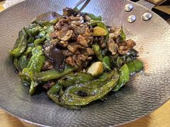 辣椒炒肉-半步颠川湘·融合菜(商品街店)