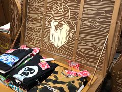 -BAPE STORE®(斯普瑞斯奥特莱斯店)