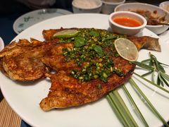 -一坐一忘云南菜(嘉里中心店)