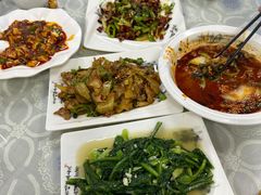 -芳芳餐厅(白沙路店)