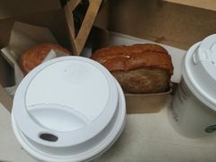 -星巴克臻选(南京金茂览秀城店)