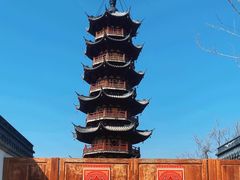 -龙华寺