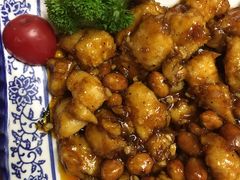 -金牌餐厅·天津菜·八珍豆腐·老爆三(瓷房子店)
