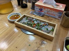 -青瓦餐厅·生鱼片·韩园烤肉(西塔店)