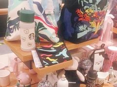 -星巴克臻选(北京银泰店)
