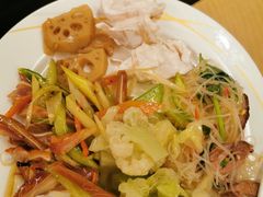 -天津梅江中心皇冠假日酒店