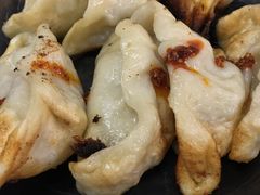 -黄阿姨锅贴大王(万航渡路店)