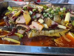 -金渝海鲜烧烤万州烤鱼店