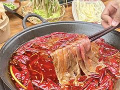 -扎起市井老火锅(乐山总店)