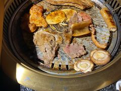 -烤路里·韩国品质自助烤肉(石路天虹4号店)