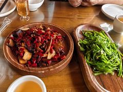 -隔壁老王·家常云南菜(花巷店)