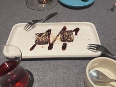 -Efes Turkish & Mediterranean Cuisine 艾菲斯餐厅(陆家嘴店)