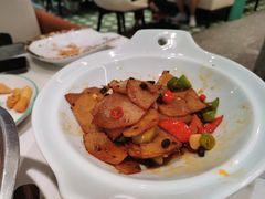-川人百味·水煮活鱼(赛罕万达店)