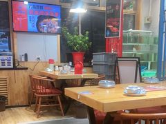 大堂-一捞鲜•青岛大虾面(八大关店)