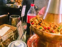 -巴四老城区炭火蛙锅(张江店)