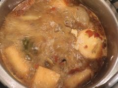 -龍歌自助小火锅(市南金茂湾店)