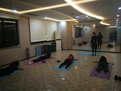 -迈劲健身专业私教(朝青汇店)