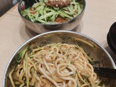 -灵芝妹子海鲜米线(凯德和平广场店)