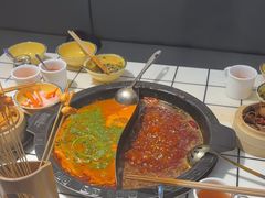 -卤校长重庆火锅(恒隆广场店)