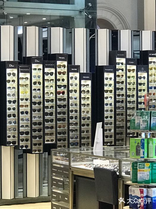 博士眼镜(成都环球中心店)图片