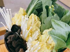 -三个椰子·现砍椰子鸡(金源CBD店)