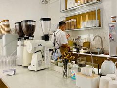 -Cafe on warm(丹霞店)