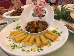 -东豪园林海鲜酒家(南港路辅路店)