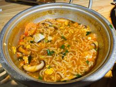 辛拉面-金顺韩式烤肉·网红烤肉店(广利路店)