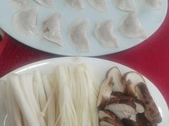 -花苑美食横琴生蚝火锅(拱北粤华路店)