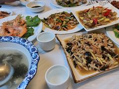 -宾朋海鲜特色美食餐厅·纯手工鲅鱼水饺(兴海路店)