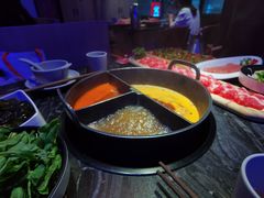 -热火朝天鲜切牛肉火锅(南强街巷店)